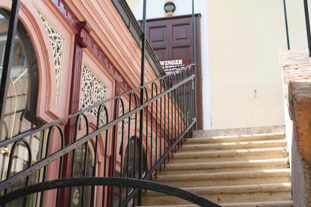 Zwinger Apartman Šoproň Exteriér fotografie